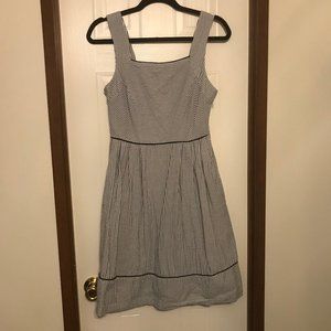 Lands' End Seersucker Sleeveless Dress Size 4